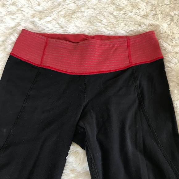 LULULEMON Gather and Crow capris - Picture 3 of 8